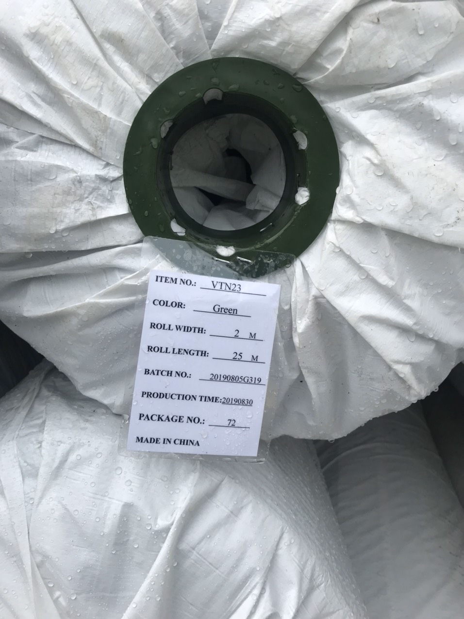 co nhan tao san vuon